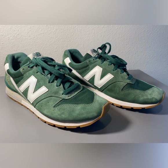 NEW BALANCE 996" (Forest Green) White GUM Sole Men’s Sz 8.5 - Picture 1 of 10